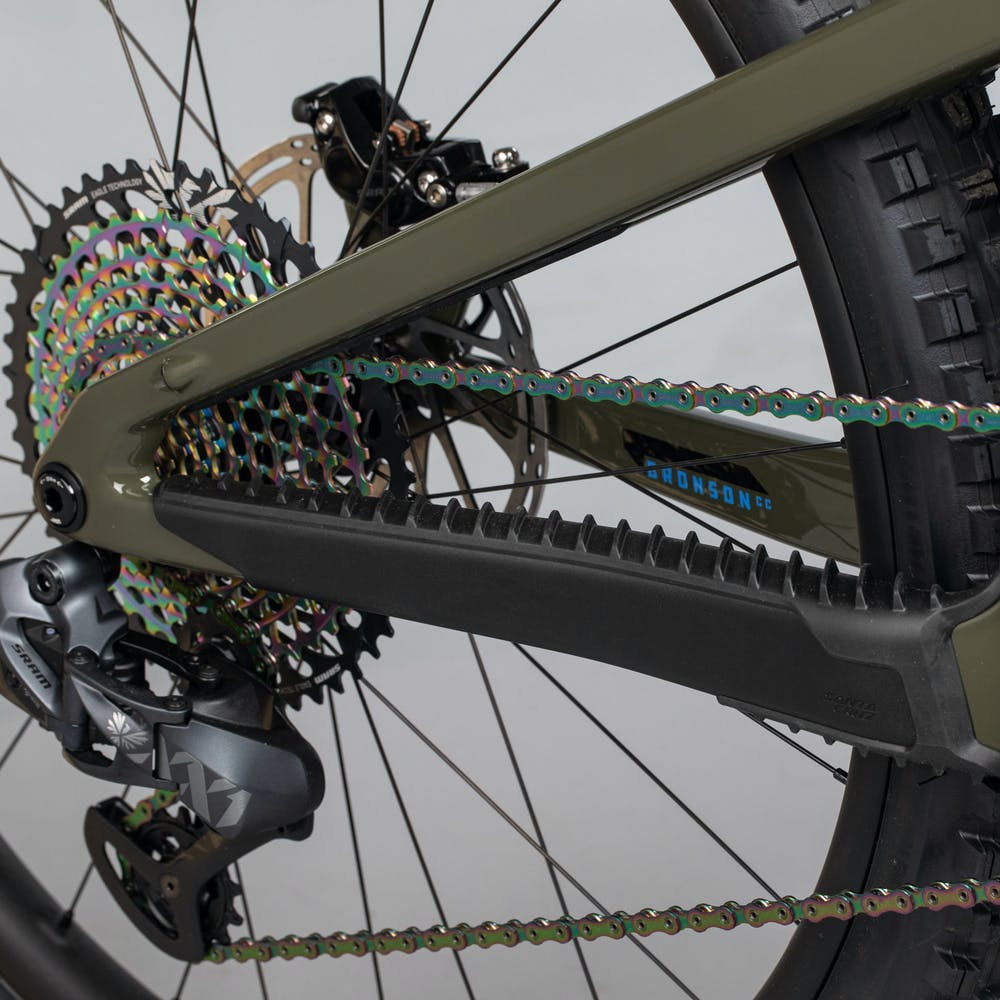Bicicleta SANTA CRUZ Bronson 4 2022 Cuadro Carbon C / Rodado mixto / Talla MD / Color Gloss Moss and Blue / Kit XT / 160 mm de recorrido